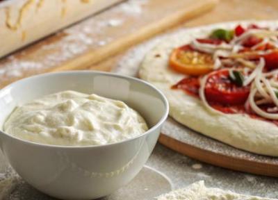 طرز تهیه خمیر پیتزا با ماست، خمیری نرم، خوشمزه و فوری طرز تهیه خمیر پیتزا با ماست، خمیری نرم، خوشمزه و فوری